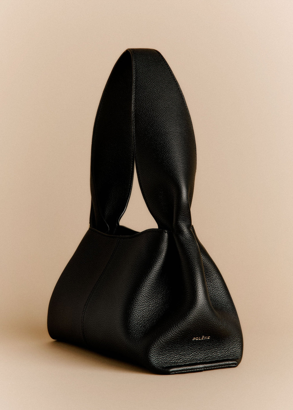 Numéro Neuf East West - Textured Black