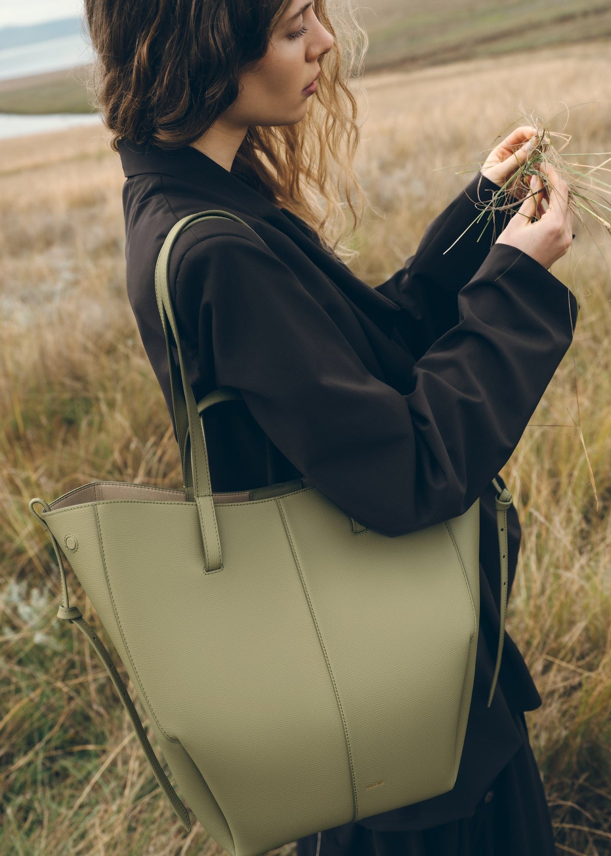 Cyme Tote - Textured Linden